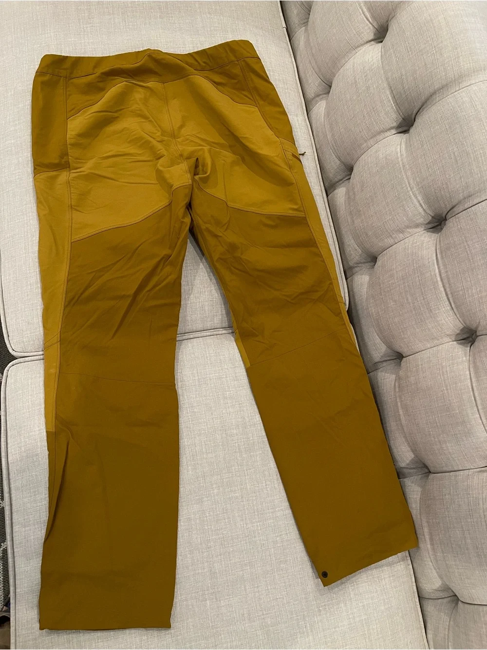 Arc'teryx Sigma FL Pant Men's L in Yukon mustard yellow hiking outdoors gorpcore